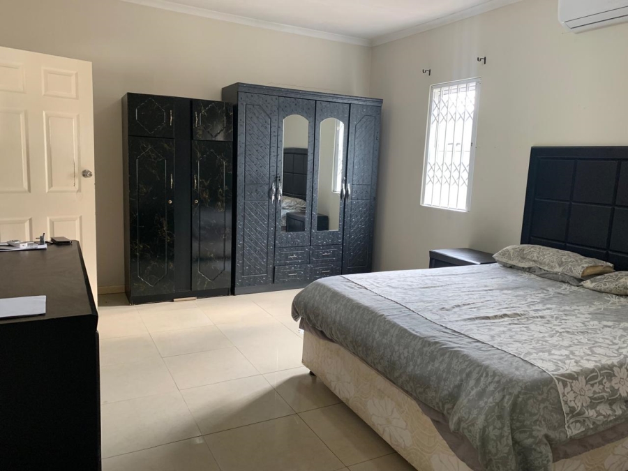 1 Bedroom Property for Sale in Tuzi Gazi KwaZulu-Natal