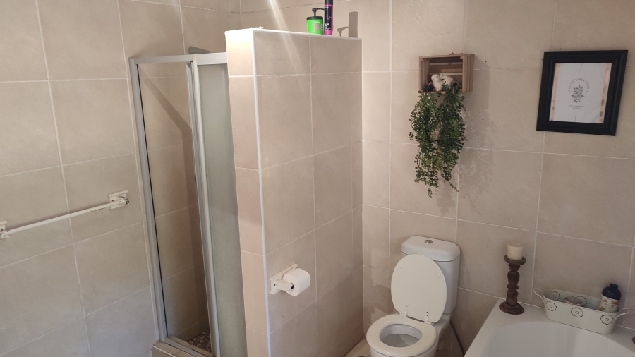 To Let 4 Bedroom Property for Rent in Ashburton KwaZulu-Natal