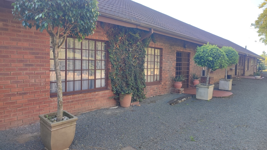 To Let 4 Bedroom Property for Rent in Ashburton KwaZulu-Natal