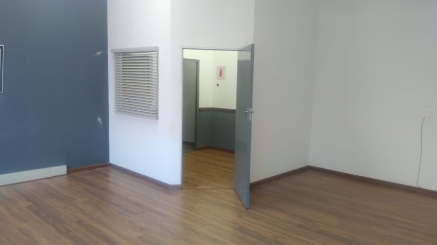 To Let commercial Property for Rent in Windermere KwaZulu-Natal