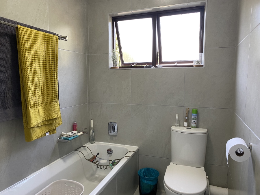To Let 2 Bedroom Property for Rent in Ballito Central KwaZulu-Natal
