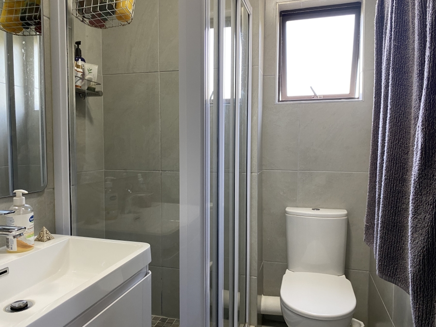 To Let 2 Bedroom Property for Rent in Ballito Central KwaZulu-Natal