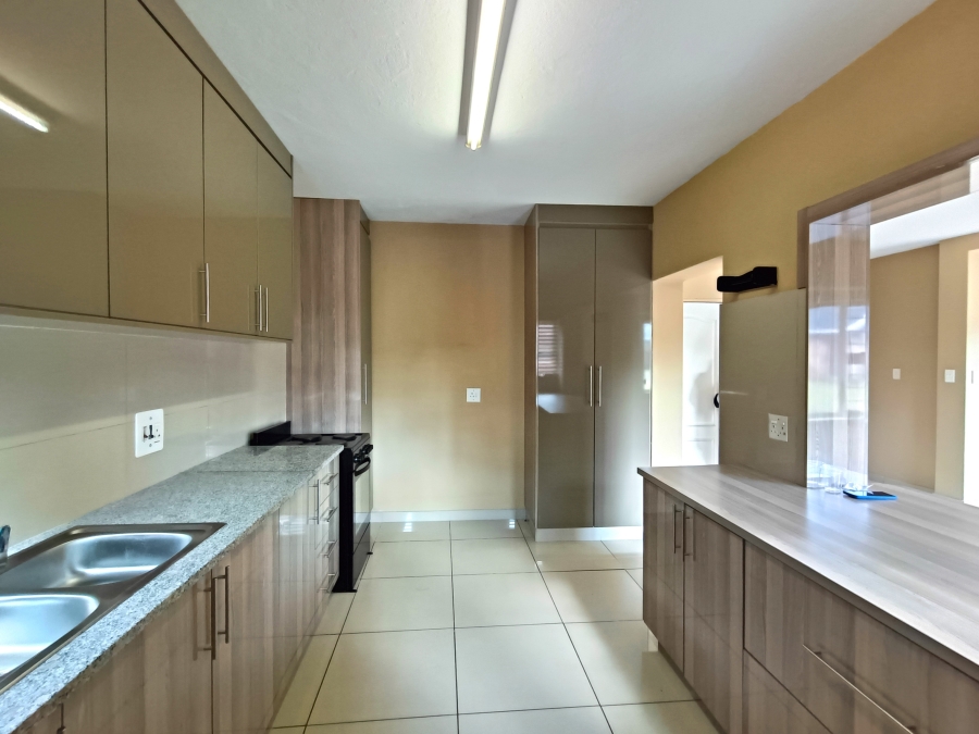 To Let 3 Bedroom Property for Rent in Meer En See KwaZulu-Natal
