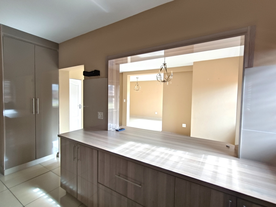 To Let 3 Bedroom Property for Rent in Meer En See KwaZulu-Natal