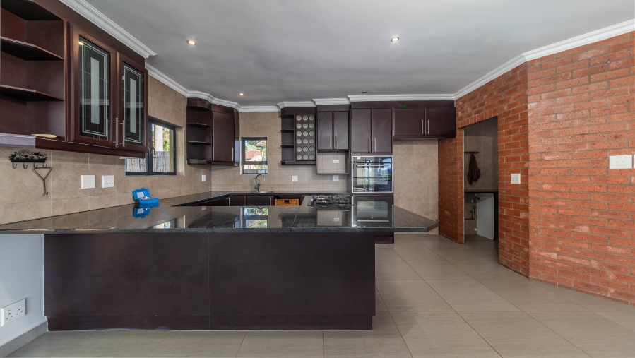 To Let 5 Bedroom Property for Rent in Ballito Central KwaZulu-Natal