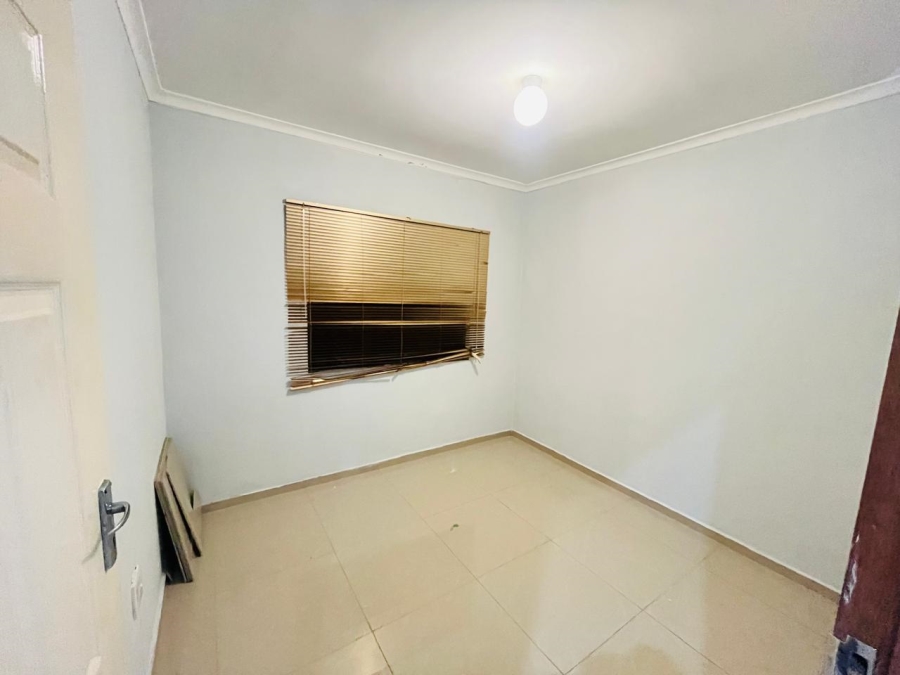 3 Bedroom Property for Sale in Lovu KwaZulu-Natal