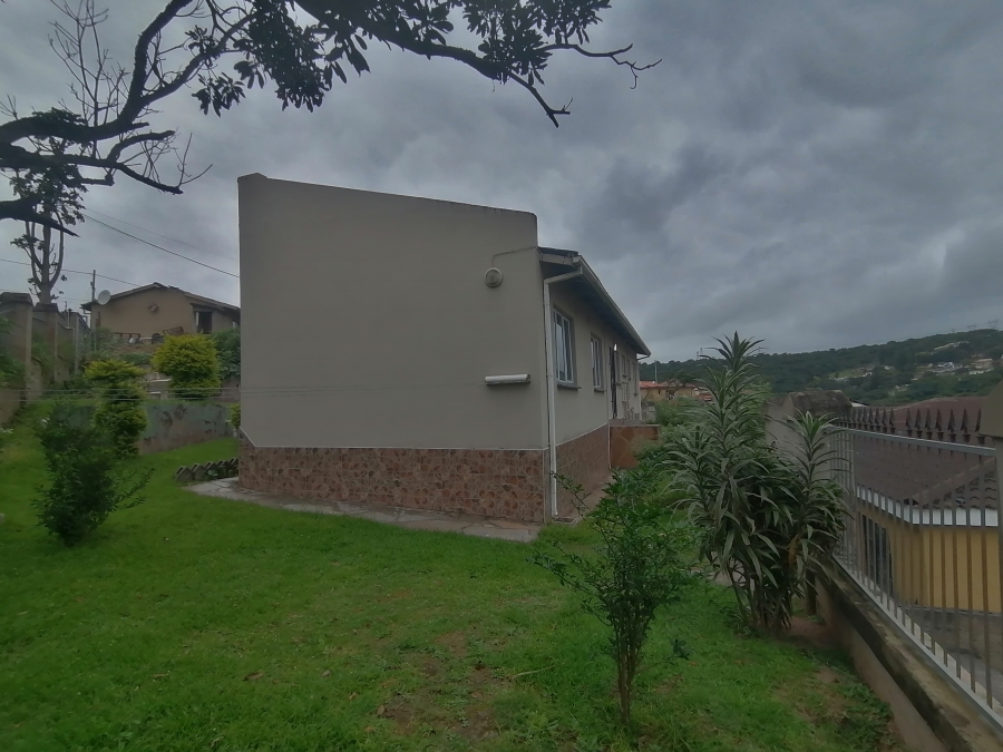 3 Bedroom Property for Sale in Nazareth KwaZulu-Natal