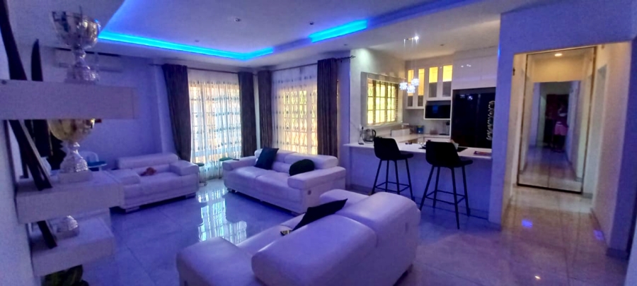 To Let 3 Bedroom Property for Rent in Meer En See KwaZulu-Natal