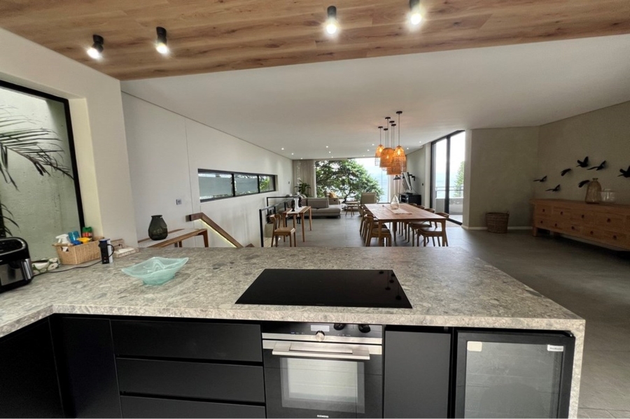 5 Bedroom Property for Sale in Ballito Central KwaZulu-Natal