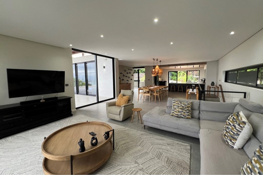 5 Bedroom Property for Sale in Ballito Central KwaZulu-Natal