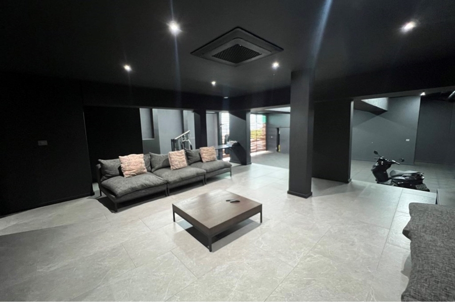 5 Bedroom Property for Sale in Ballito Central KwaZulu-Natal