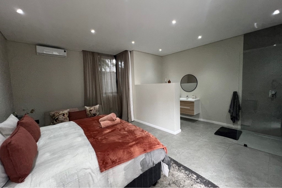5 Bedroom Property for Sale in Ballito Central KwaZulu-Natal