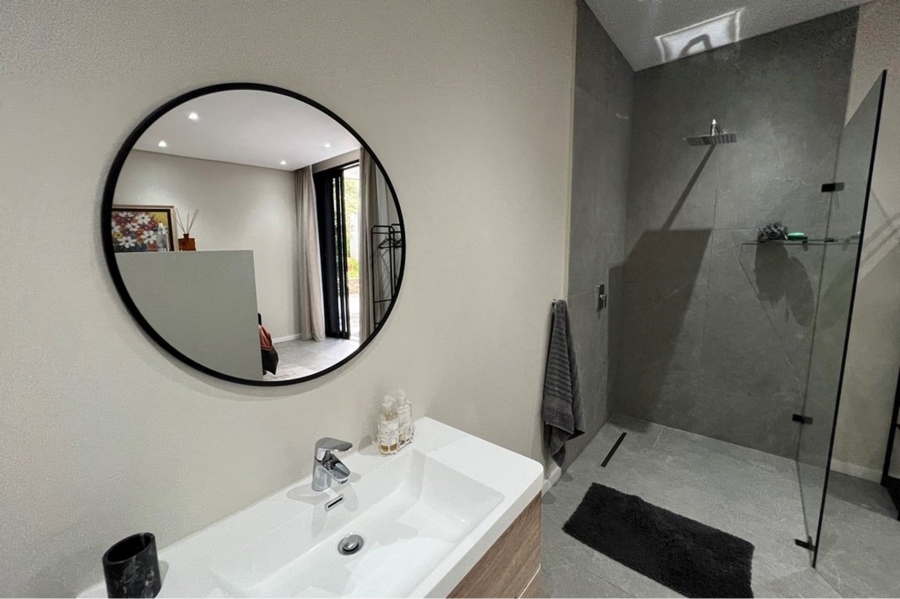 5 Bedroom Property for Sale in Ballito Central KwaZulu-Natal