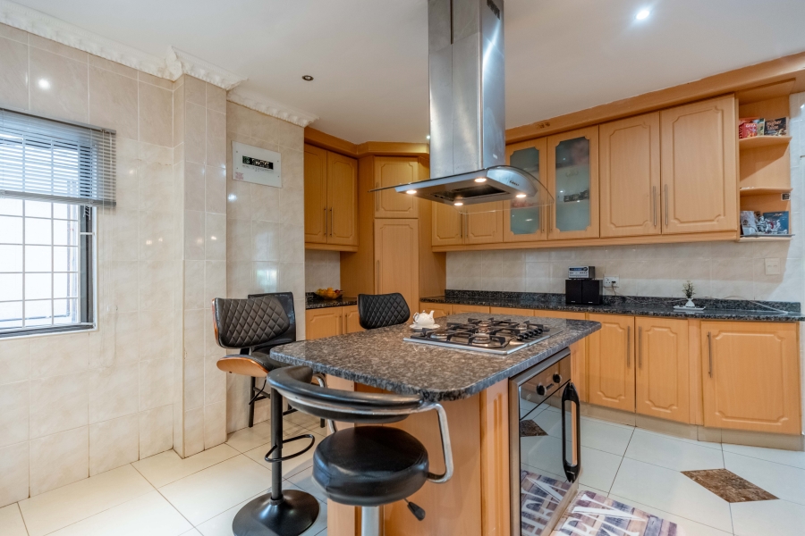 4 Bedroom Property for Sale in Westville Central KwaZulu-Natal
