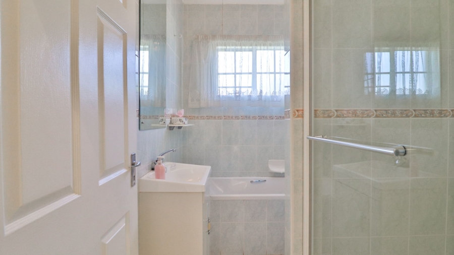 3 Bedroom Property for Sale in Hayfields KwaZulu-Natal