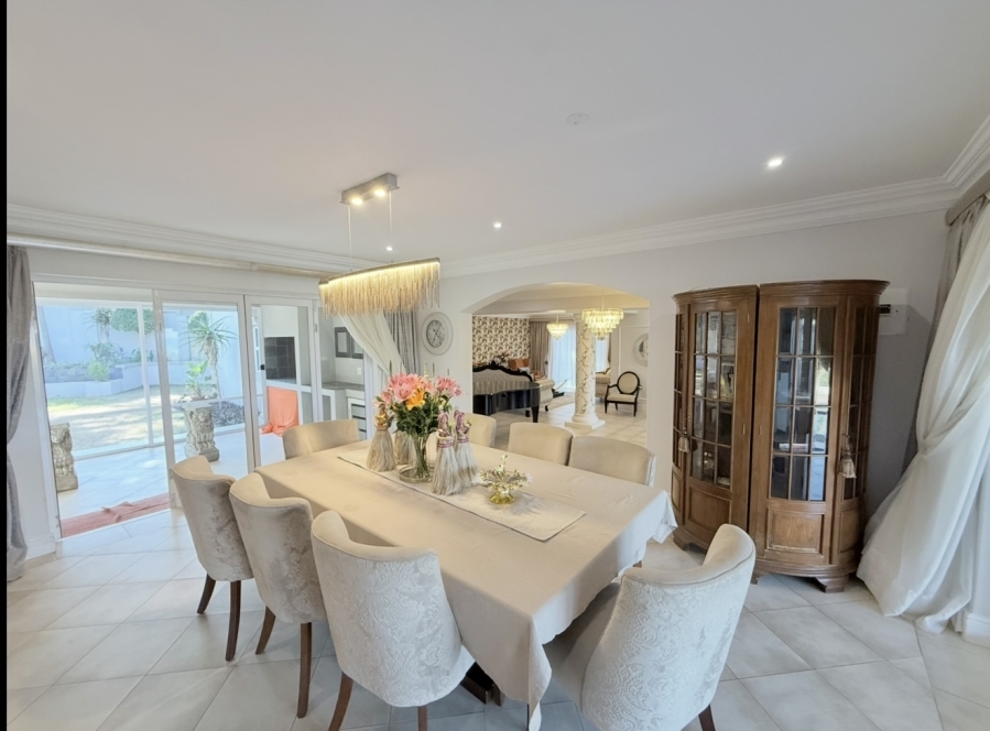 5 Bedroom Property for Sale in Umhlanga KwaZulu-Natal