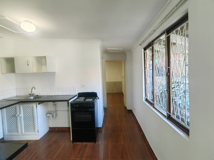To Let 2 Bedroom Property for Rent in Durban North KwaZulu-Natal