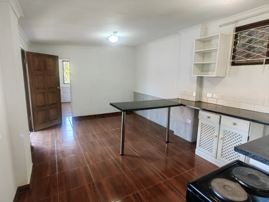 To Let 2 Bedroom Property for Rent in Durban North KwaZulu-Natal
