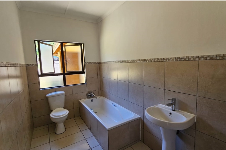 3 Bedroom Property for Sale in Lincoln Meade KwaZulu-Natal