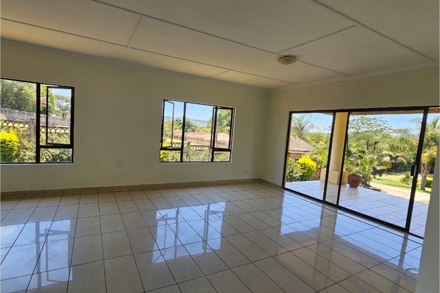3 Bedroom Property for Sale in Lincoln Meade KwaZulu-Natal