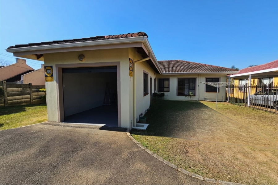 3 Bedroom Property for Sale in Lincoln Meade KwaZulu-Natal