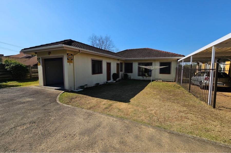 3 Bedroom Property for Sale in Lincoln Meade KwaZulu-Natal
