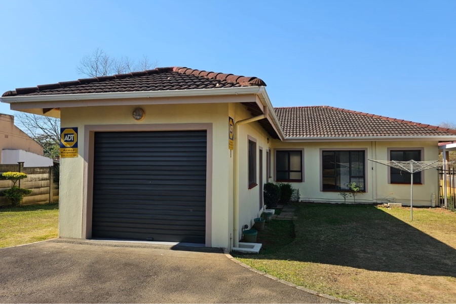 3 Bedroom Property for Sale in Lincoln Meade KwaZulu-Natal