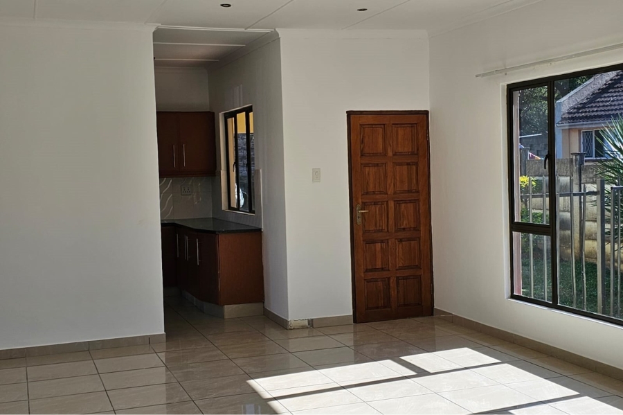3 Bedroom Property for Sale in Lincoln Meade KwaZulu-Natal