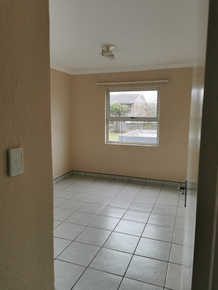 1 Bedroom Property for Sale in Meer En See KwaZulu-Natal