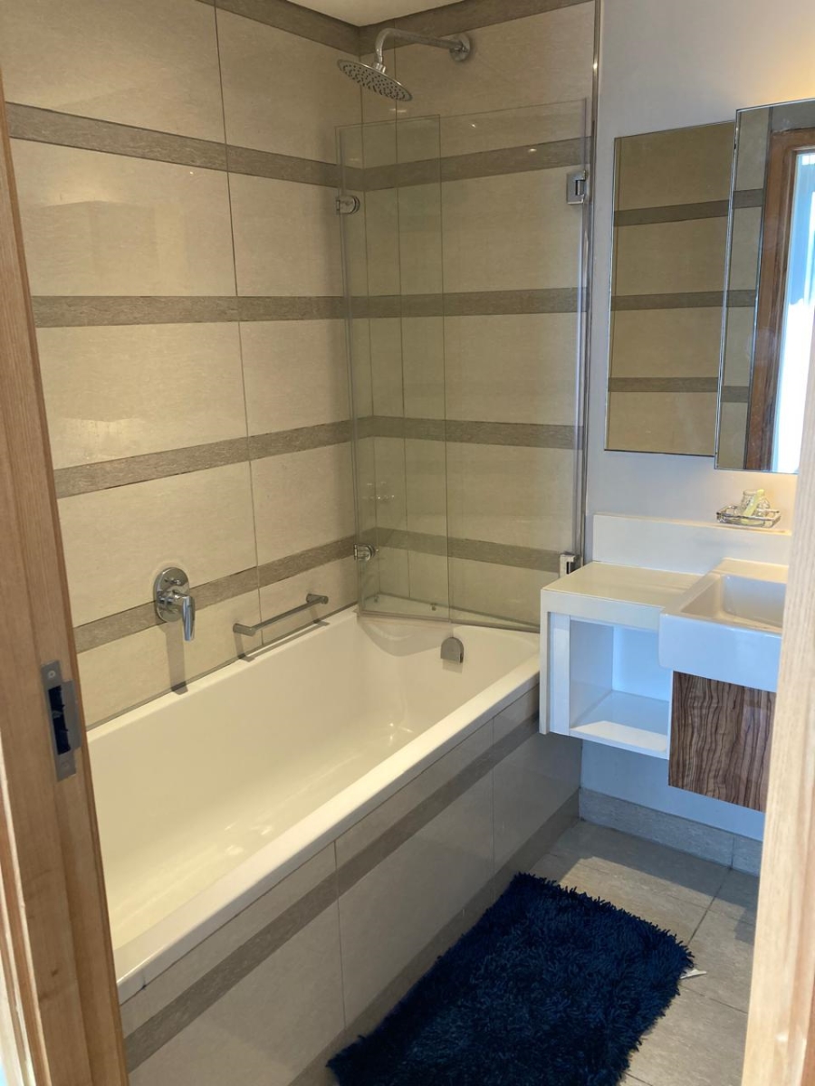 2 Bedroom Property for Sale in Umhlanga KwaZulu-Natal