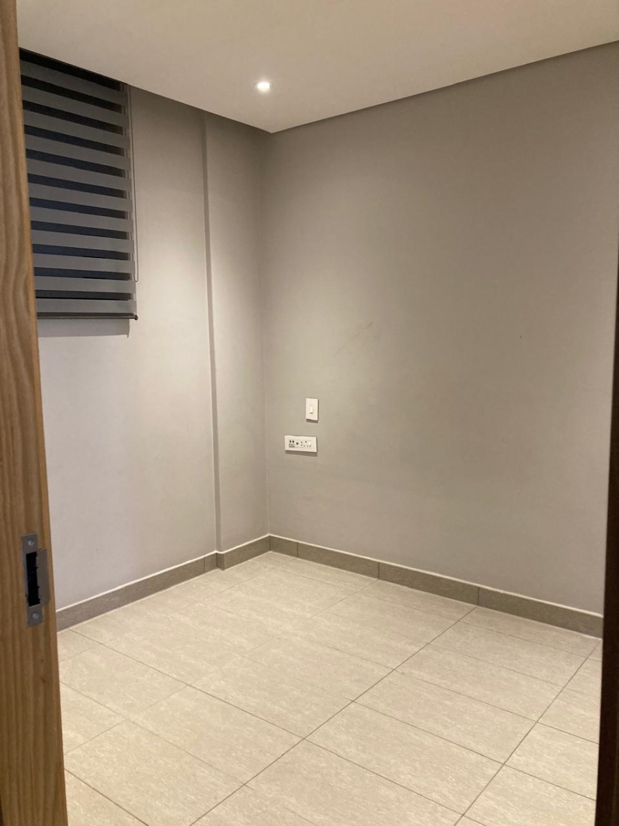 2 Bedroom Property for Sale in Umhlanga KwaZulu-Natal