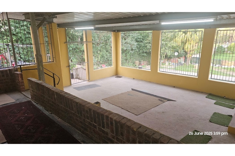 To Let 3 Bedroom Property for Rent in Pinelands KwaZulu-Natal