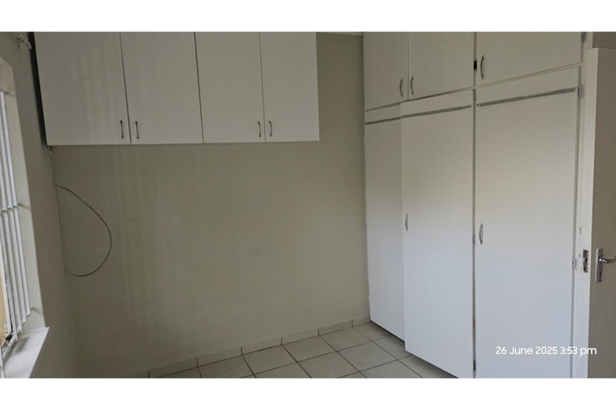To Let 3 Bedroom Property for Rent in Pinelands KwaZulu-Natal
