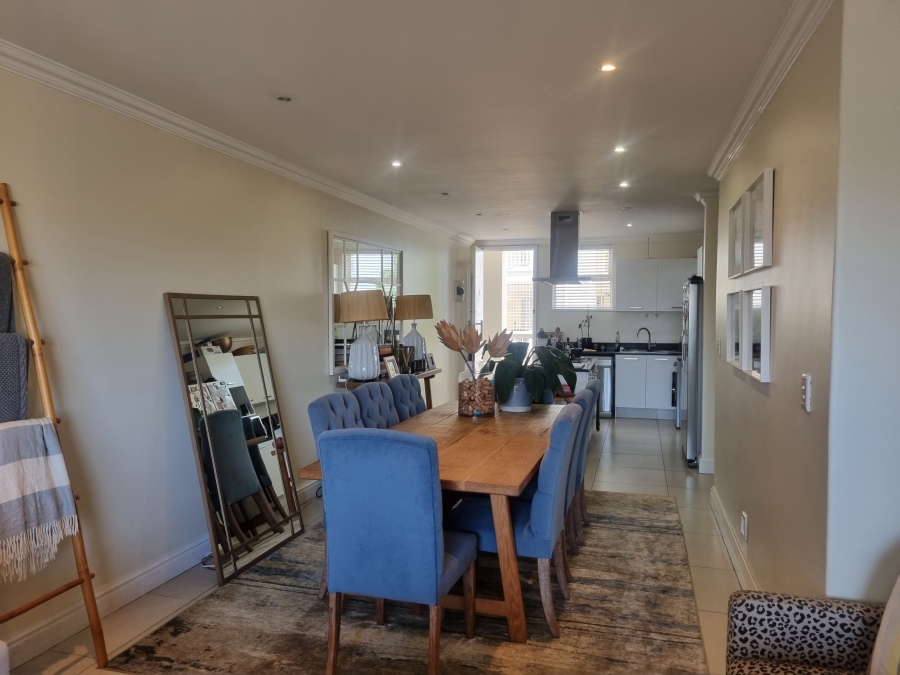 To Let 2 Bedroom Property for Rent in La Lucia KwaZulu-Natal