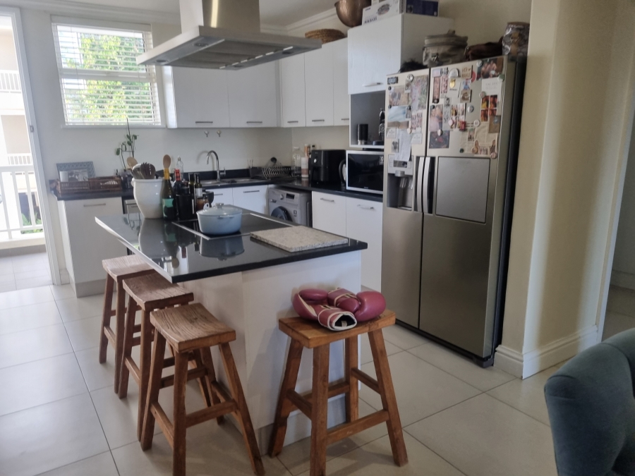 To Let 2 Bedroom Property for Rent in La Lucia KwaZulu-Natal