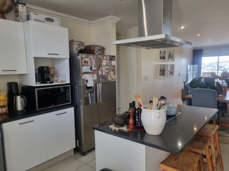 To Let 2 Bedroom Property for Rent in La Lucia KwaZulu-Natal