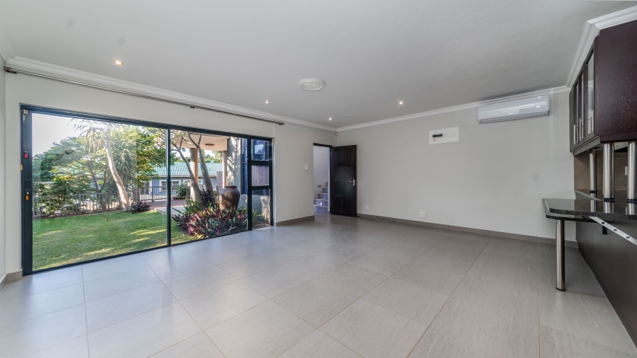 5 Bedroom Property for Sale in Ballito Central KwaZulu-Natal