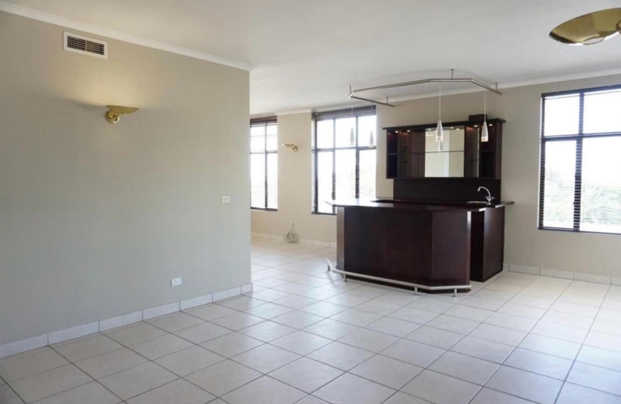 To Let 4 Bedroom Property for Rent in Umhlanga KwaZulu-Natal