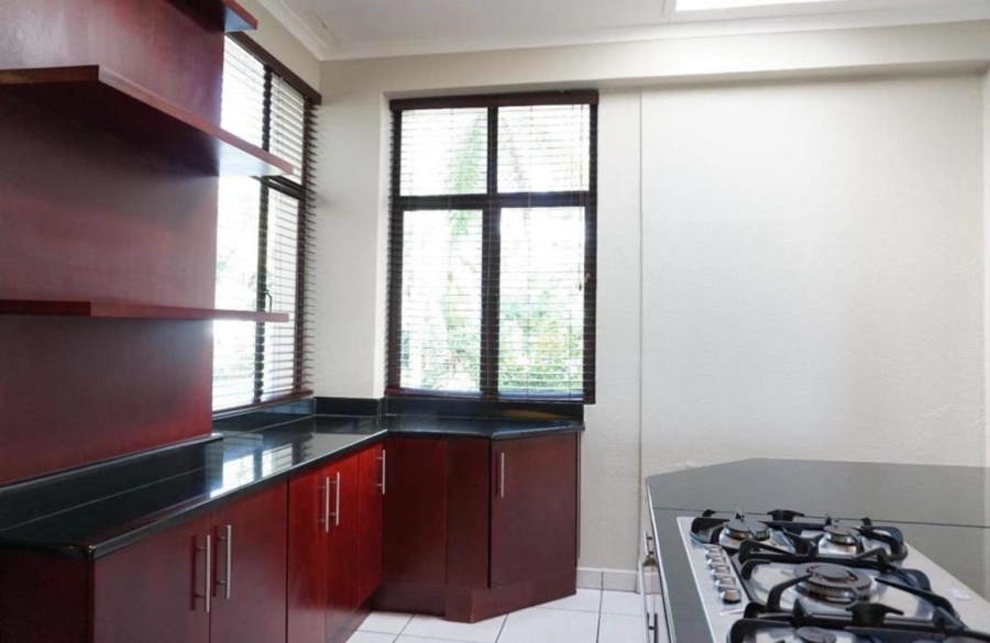 To Let 4 Bedroom Property for Rent in Umhlanga KwaZulu-Natal