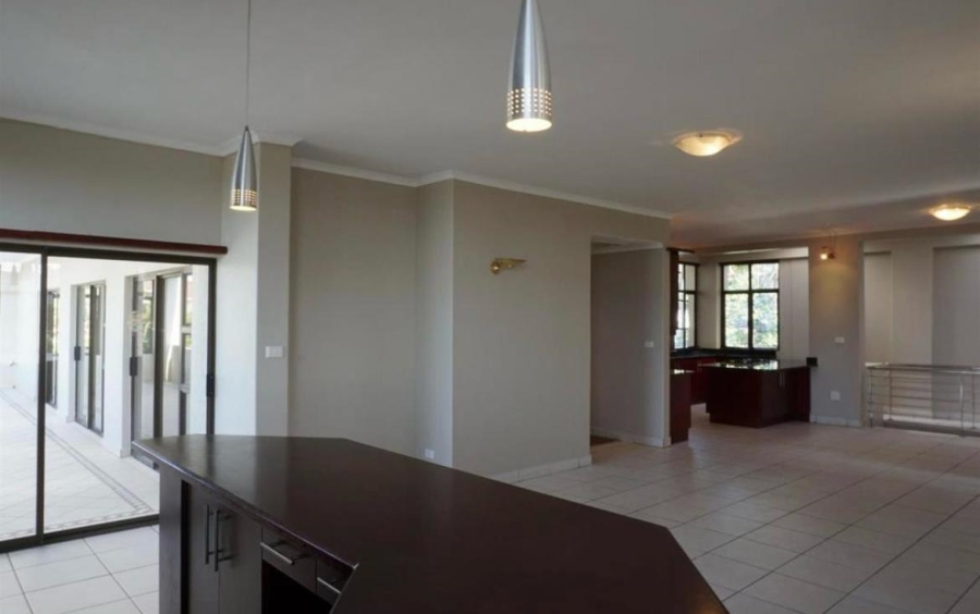 To Let 4 Bedroom Property for Rent in Umhlanga KwaZulu-Natal