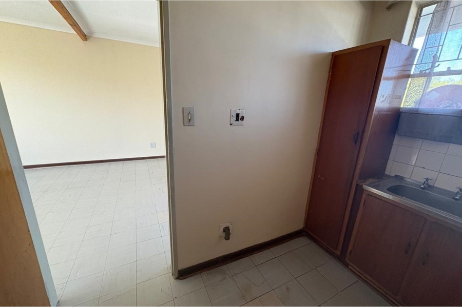 1 Bedroom Property for Sale in Barry Hertzog Park KwaZulu-Natal