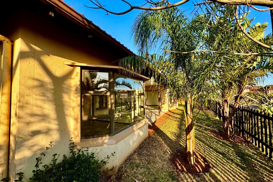 To Let 3 Bedroom Property for Rent in Ballitoville KwaZulu-Natal