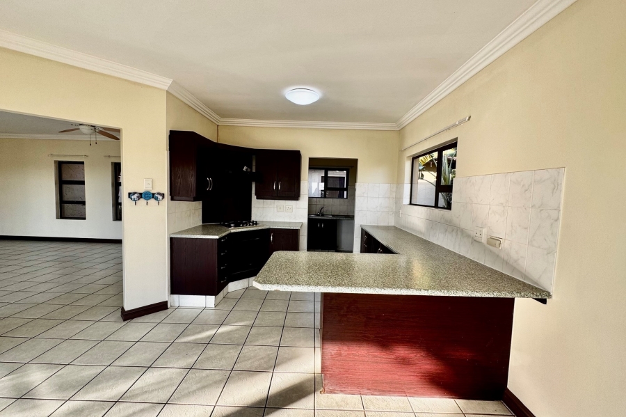 To Let 3 Bedroom Property for Rent in Ballitoville KwaZulu-Natal