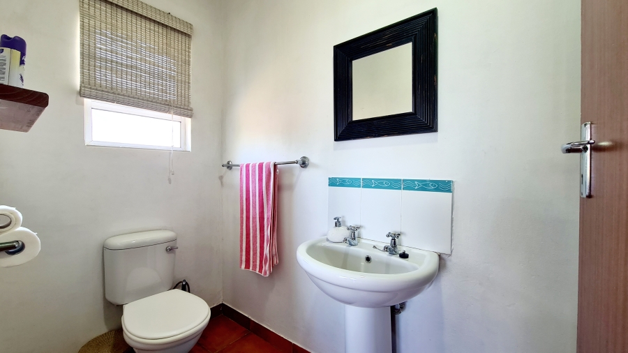 5 Bedroom Property for Sale in Elysium KwaZulu-Natal