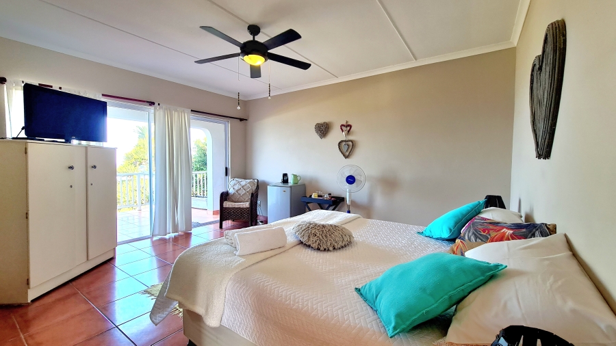 5 Bedroom Property for Sale in Elysium KwaZulu-Natal