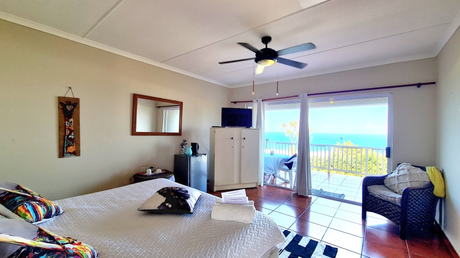 5 Bedroom Property for Sale in Elysium KwaZulu-Natal