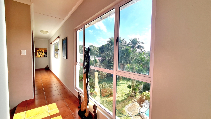 5 Bedroom Property for Sale in Elysium KwaZulu-Natal