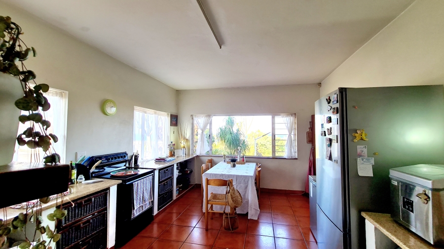 5 Bedroom Property for Sale in Elysium KwaZulu-Natal