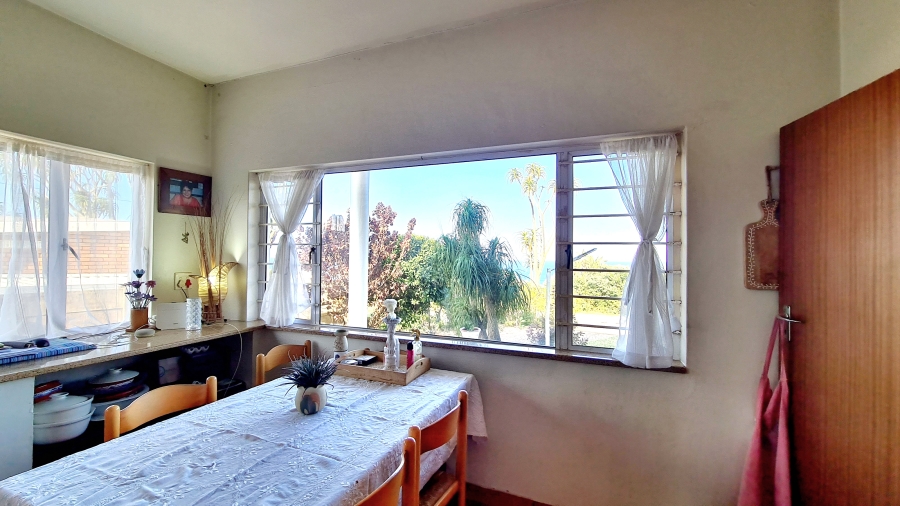5 Bedroom Property for Sale in Elysium KwaZulu-Natal