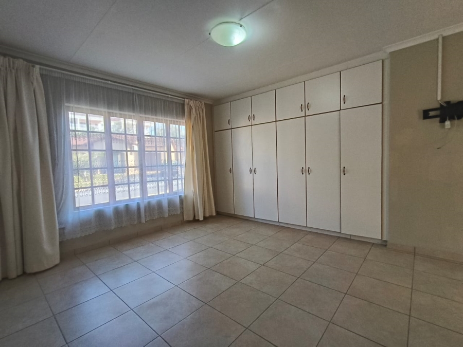 To Let 3 Bedroom Property for Rent in Shelly Beach KwaZulu-Natal